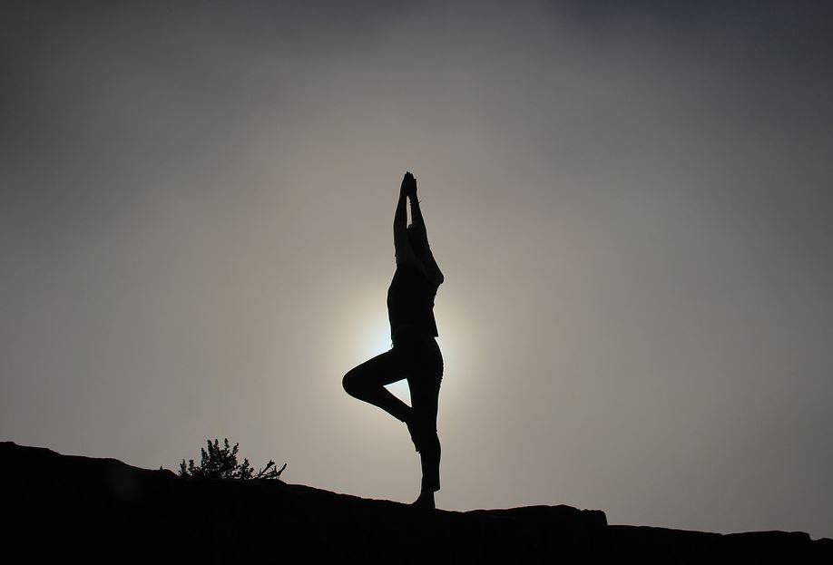 17_Yoga