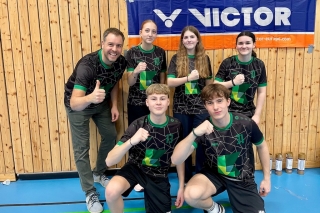 Siegermannschaft Badminton